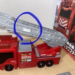トミカ　消防署　　足りない部品ありの画像