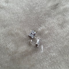 スクエア　ピアス