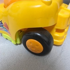 アンパンマンよくばりビジーカー 押し
車の画像