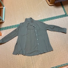 シャツ