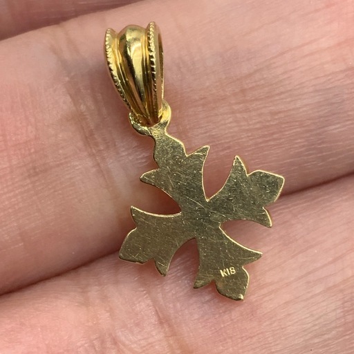 K18 クロスペンダント　トップ　1.9g