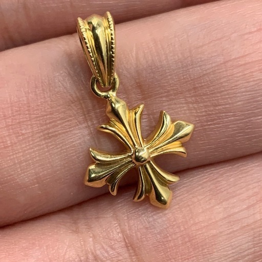 K18 クロスペンダント　トップ　1.9g