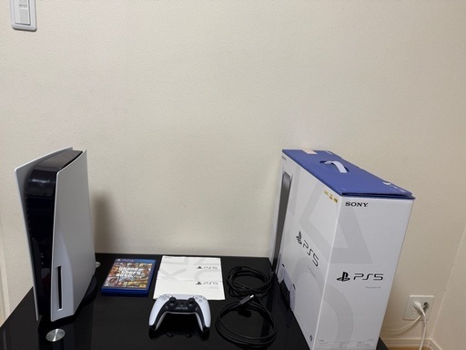 PS5 本体 GTA5(PS4)のディスク付き