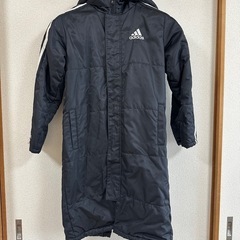 ベンチコート　140 adidasの画像