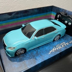 トヨタ クラウンアスリート ハイブリッド ラジコンカーの画像