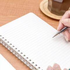 【在宅事務】申請書類作成/未経験歓迎/1日3時間～OKの画像