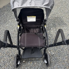二人乗りベビーカーの画像