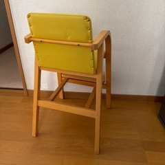 ベビーチェアの画像