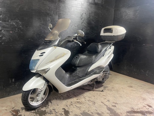 ★支払総額4.5万円★ 定休日なし！ いつでも現車確認可能！ ヤマハ マジェスティ125FI 白 人気のコマジェ！4ストインジェクション！リアボックス付き！LEDヘッドライト！