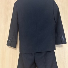 男児用スーツ100cmの画像