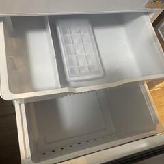 23年式Hisense冷蔵庫の画像