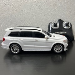 メルセデスベンツ GL550 ラジコンカーの画像