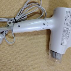 パナソニックドライヤーの画像