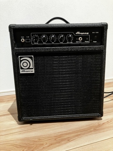【美品　レア廃盤品】Ampeg BA-108V2  ベースアンプ コンボアンプ