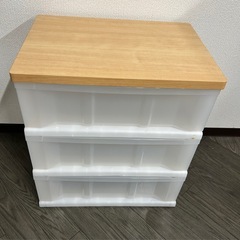売り切り500円！木製天板 チェスト キャスター付き