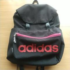 adidasリュック