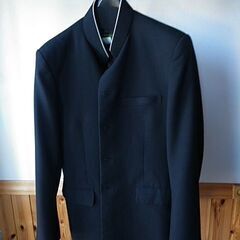 中学生から高校生の男子制服譲ります!