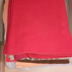 再掲　古い中古の掛け毛布4枚の画像