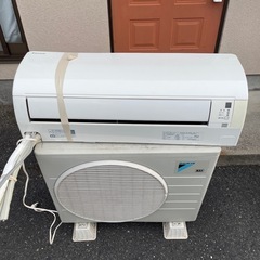 中古 ダイキンエアコン 23畳用 室内機完全分解高圧洗浄 動作確認済み