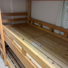 値下げしました！木製3段ベッドの画像