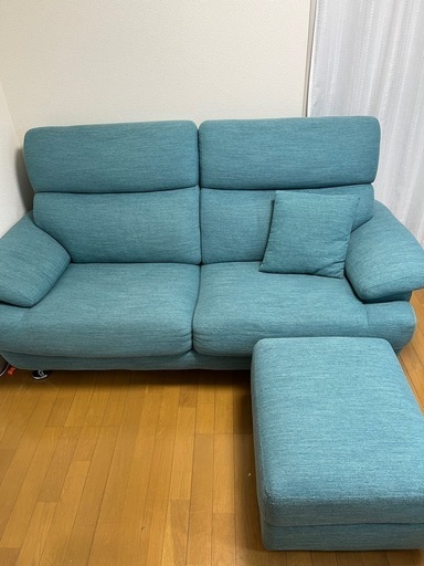 オットマン付ソファ