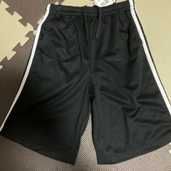 新品タグ付⭐️キッズ140⭐️ハーフパンツ⭐️吸汗速乾⭐️ボトム...