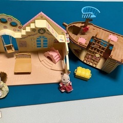 シルバニアファミリー(幼稚園、海賊船、リス、ウサギ)