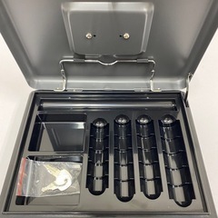 【未使用】金庫 　鍵付き　小銭入れ専用あり　＃30897の画像