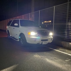リンカーン ナビゲーターの画像