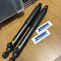 ショックアブソーバー