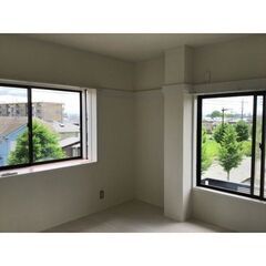 🉐フリーレント1ヶ月！🉐敷金&礼金0ヶ月！ 敷地内駐車場1台税別3,000円！ 　 − 埼玉県