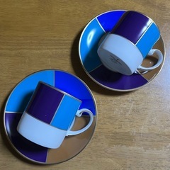 サンローラン　コーヒーカップ　YSL  イヴ・サンローラン　食器　陶器　海外ブランド マグカップ　お皿の画像
