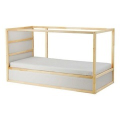 IKEA KURA(キューラ)   ベッド　マットレスつきの画像