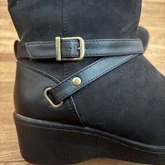 a.v.v 黒ブーツ　未使用に近いですの画像