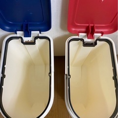 (お値下げ)
かわいいゴミ箱の画像