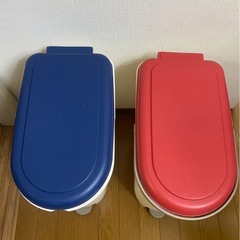 (お値下げ)
かわいいゴミ箱の画像