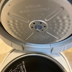 炊飯器の画像