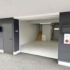 🏡新築ガレージハウス　ロフト付き　大人の秘密基地　東区八田🏡 - 不動産