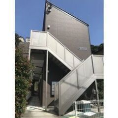 🧡💛初期費用5万円パック＆フリーレント1ヶ月付き💛🧡角部屋🎶衣笠駅徒歩5分✨南東向き🌞12.24㎡の1Rです😍💕 - 横須賀市