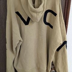 RVCA 2023秋冬モデル　フーディーパーカーの画像