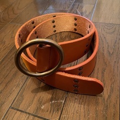 本革レザーベルト3連スタッズ　メンズレディースユニセックス