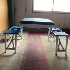 折りたたみテーブル&ベンチの画像