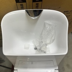 TOTO ウォシュレット一体型便座　2024年製の画像