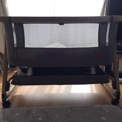 美品[2022年製]HZDMJ Maydolly ベビーベッド グレー