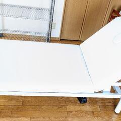 【新品】エステ昇降式ベッドの画像