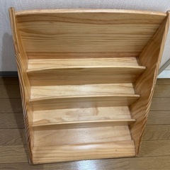 絵本　本棚（タンスのゲン）
