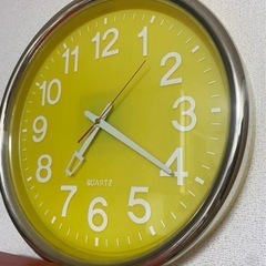 レトロポップ　黄色　時計
