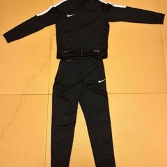 美品 Nike DRI-FIT キッズM(140〜150cm) ...