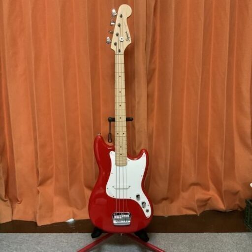 エレキベース スクワイヤ by フェンダー レッド Bronco Bass