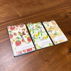 未使用　メモ帳3点セット　文房具★辻堂まで！の画像